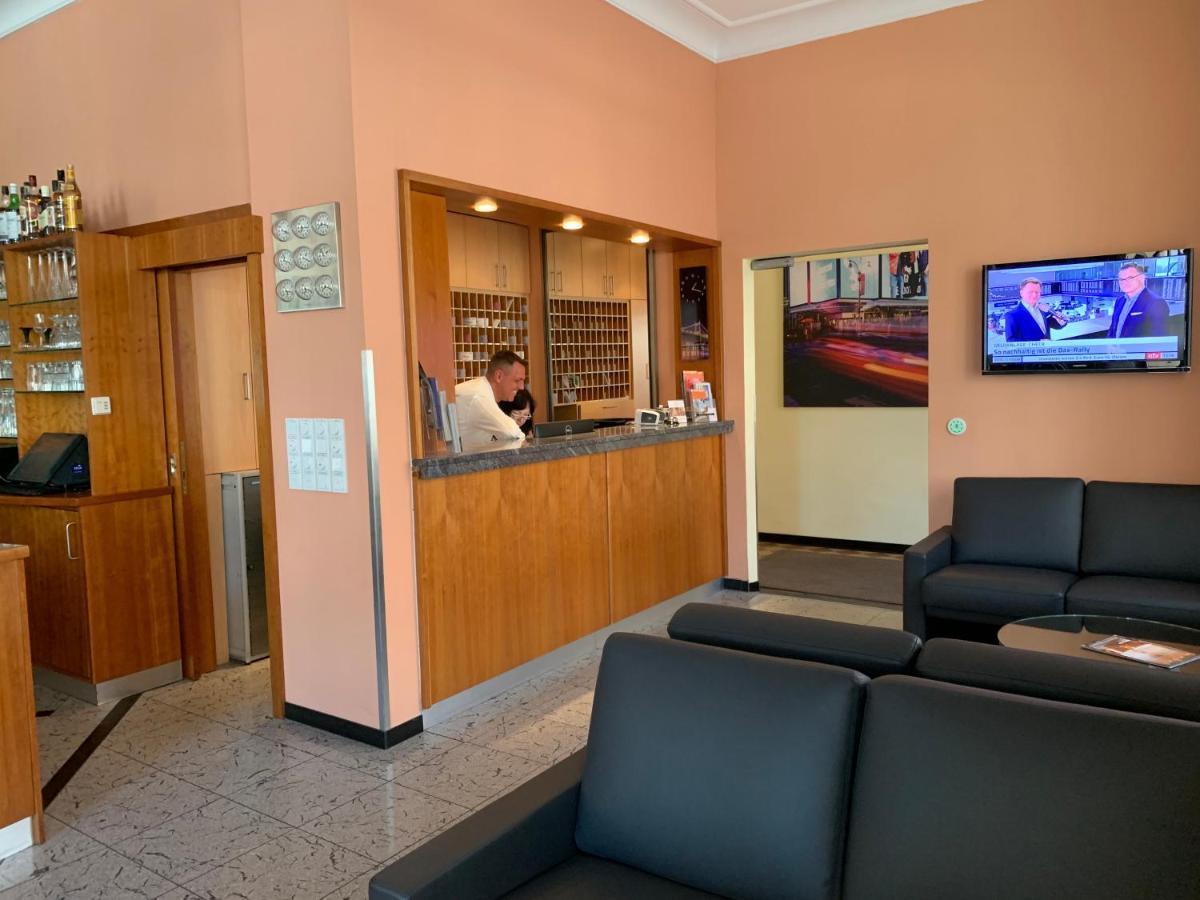Apartment Hotel Kral - Business Hotel & Serviced Apartments Erlangen Eksteriør billede