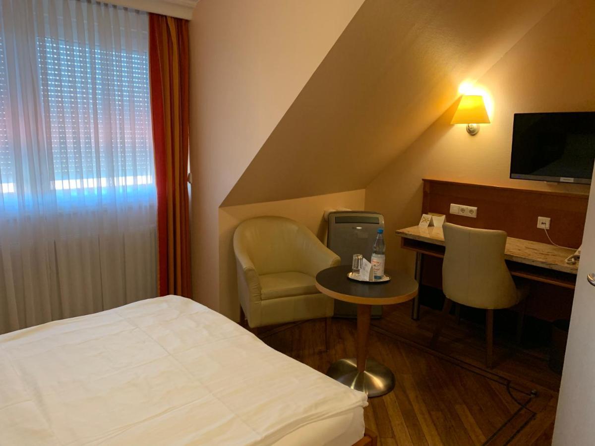 Apartment Hotel Kral - Business Hotel & Serviced Apartments Erlangen Eksteriør billede