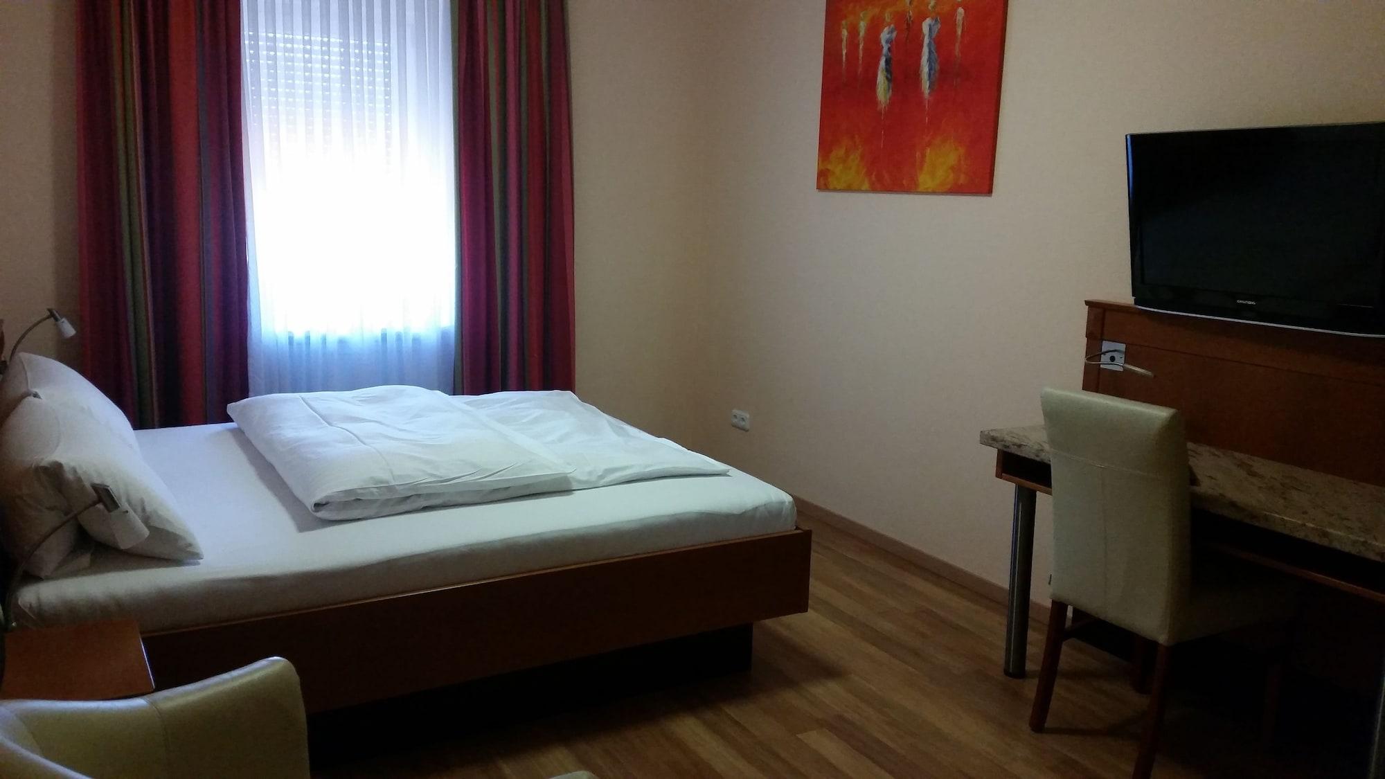 Apartment Hotel Kral - Business Hotel & Serviced Apartments Erlangen Eksteriør billede