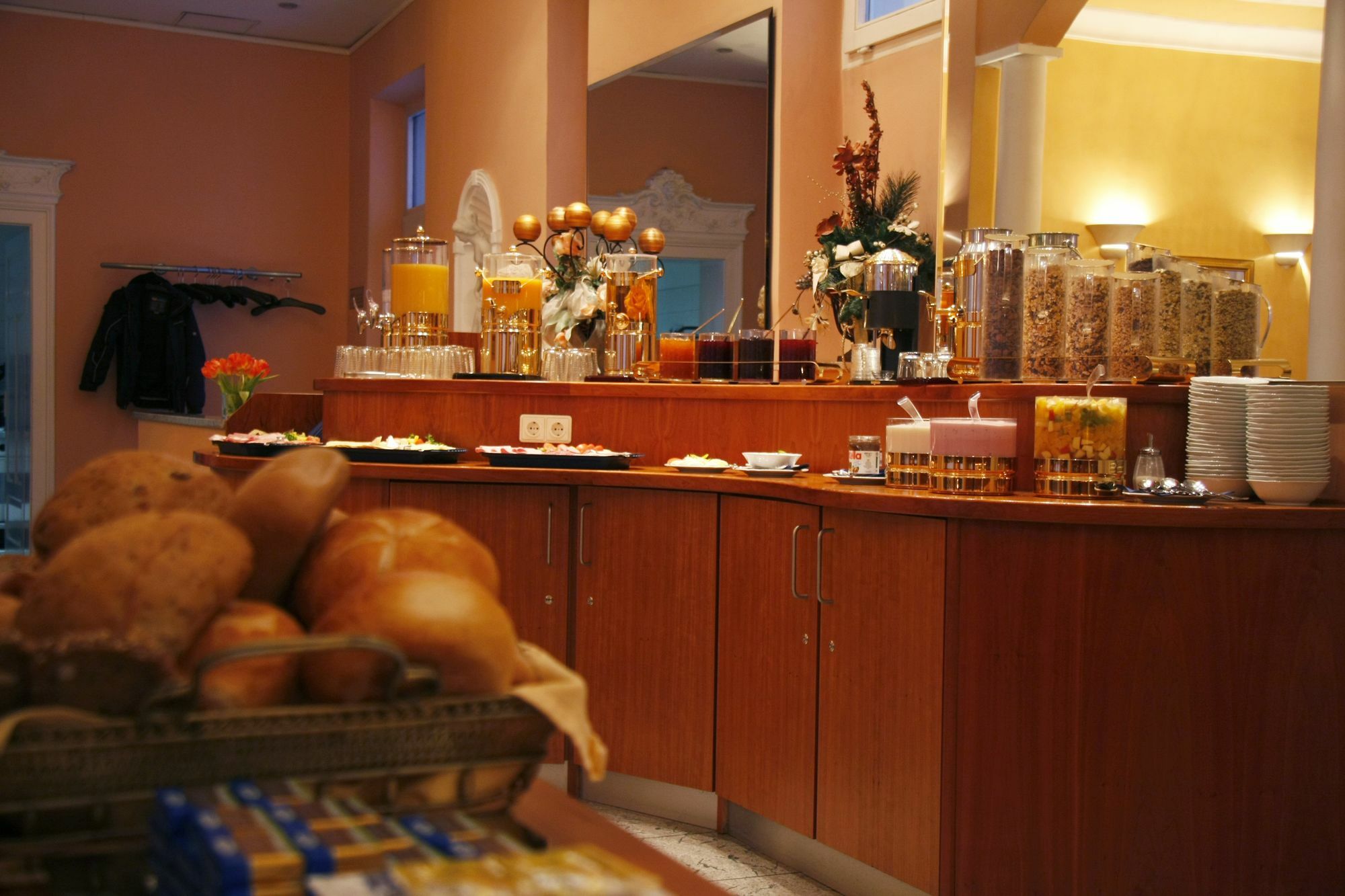 Apartment Hotel Kral - Business Hotel & Serviced Apartments Erlangen Eksteriør billede